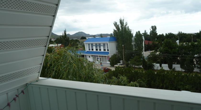 Гостиница Зеленый рай Коктебель